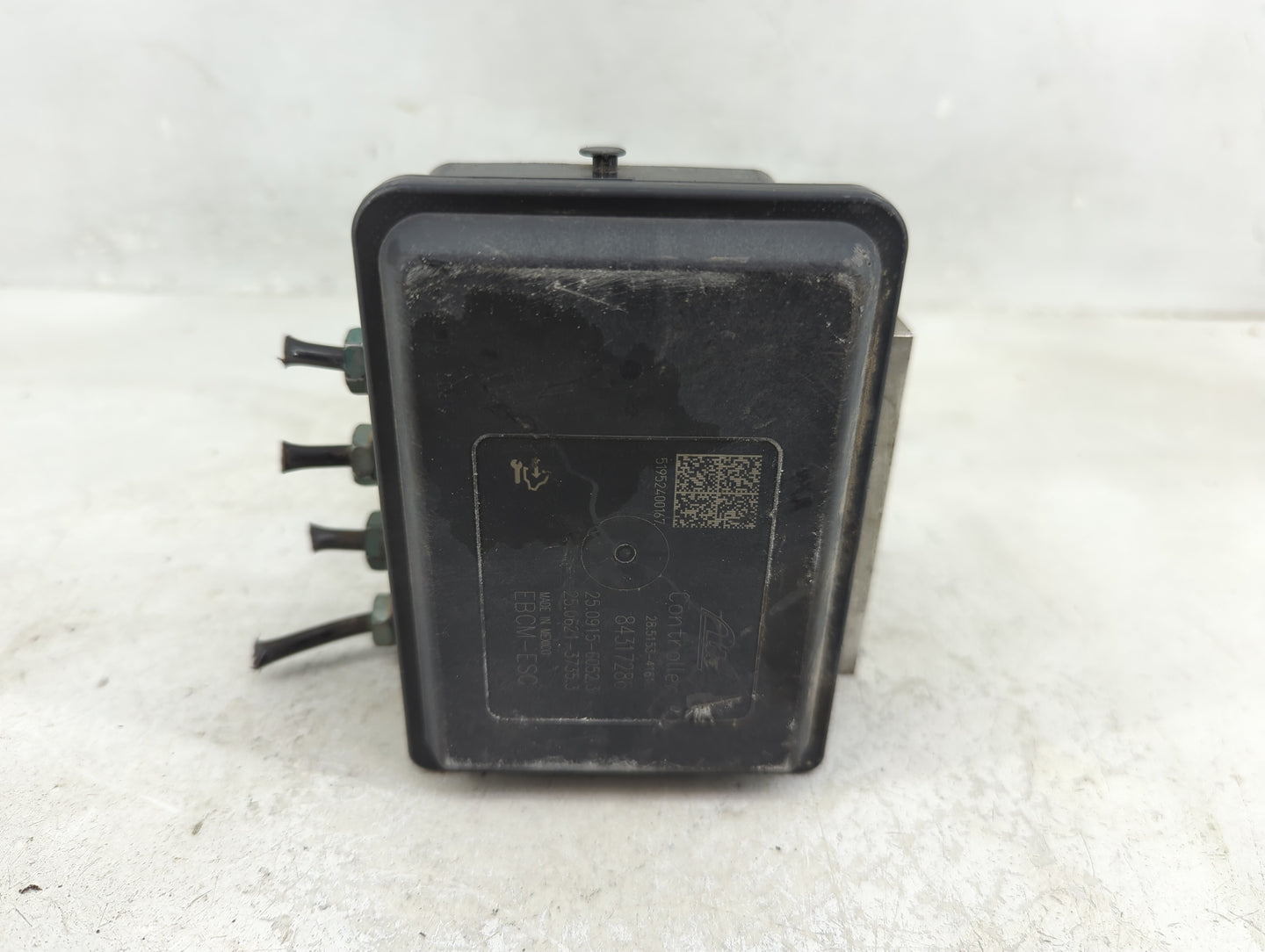 2017-2022 Chevrolet Colorado ABS Pump Control Module Replacement P/N:84644577 Fits Fits 2017 2018 2019 2020 2021 2022 OEM Us