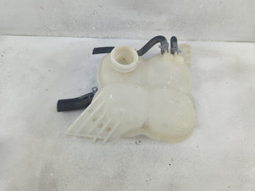 2015 Chevrolet Colorado Radiator Coolant Overflow Expansion Tank Bottle - Oemusedautoparts1.com