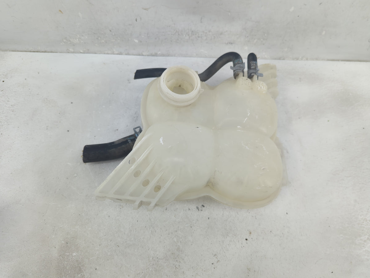 2015 Chevrolet Colorado Radiator Coolant Overflow Expansion Tank Bottle - Oemusedautoparts1.com