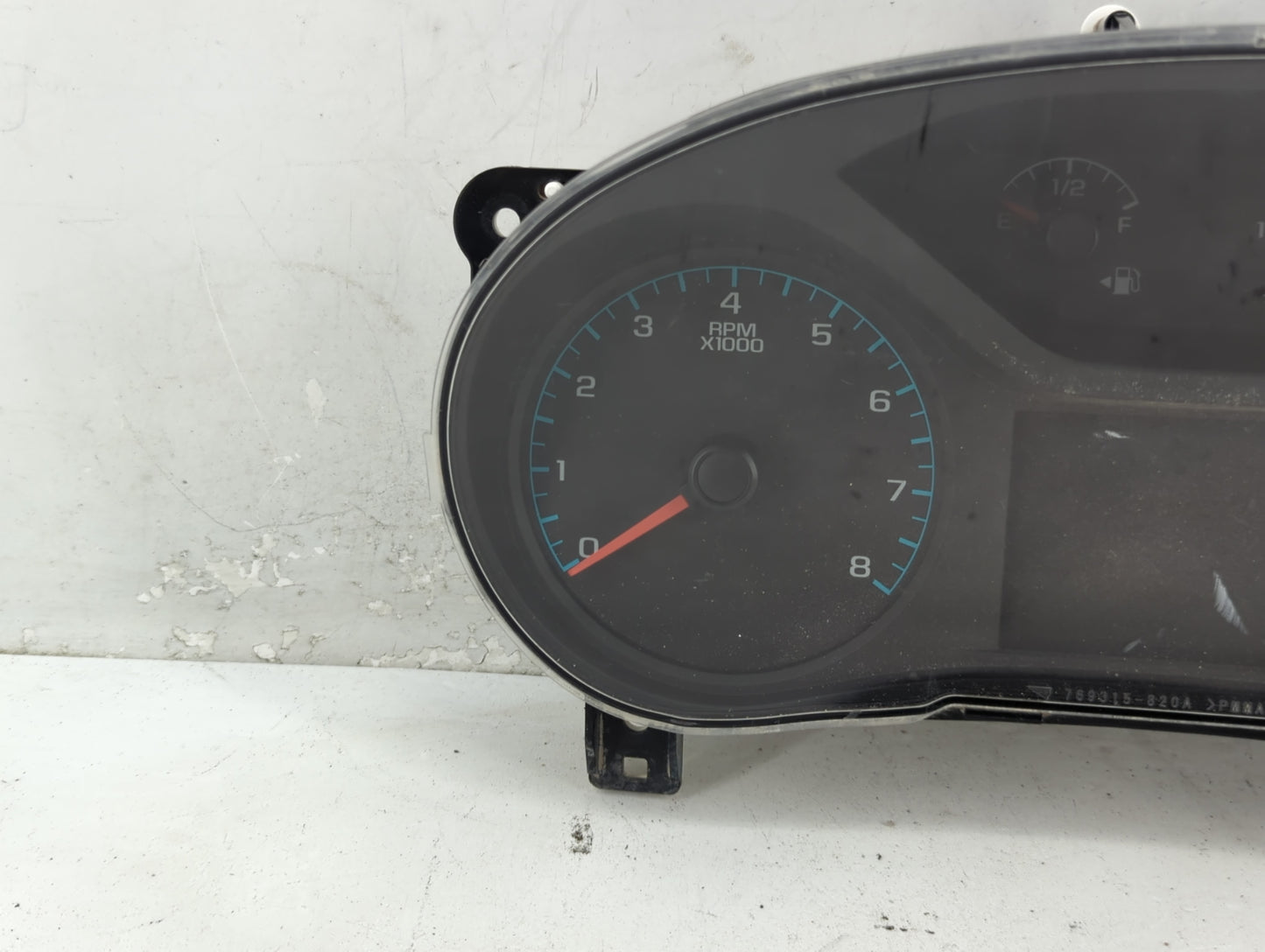 2019 Chevrolet Colorado Instrument Cluster Speedometer Gauges P/N:84624950 Fits OEM Used Auto Parts - Oemusedautoparts1.com