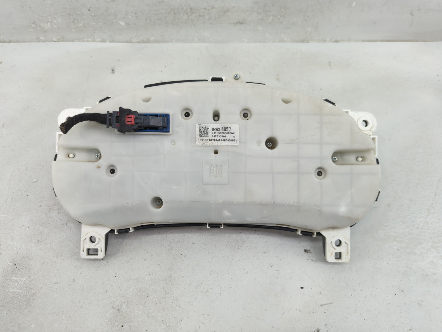 2019 Chevrolet Colorado Instrument Cluster Speedometer Gauges P/N:84624950 Fits OEM Used Auto Parts - Oemusedautoparts1.com