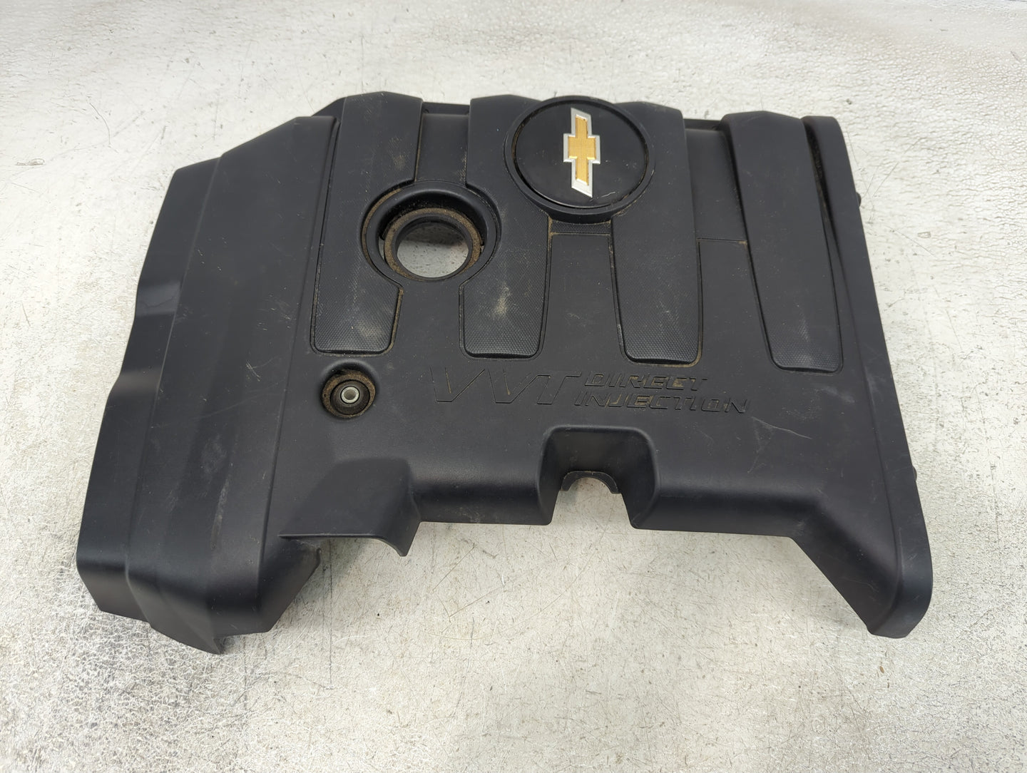 2019 Chevrolet Colorado Engine Cover - Oemusedautoparts1.com