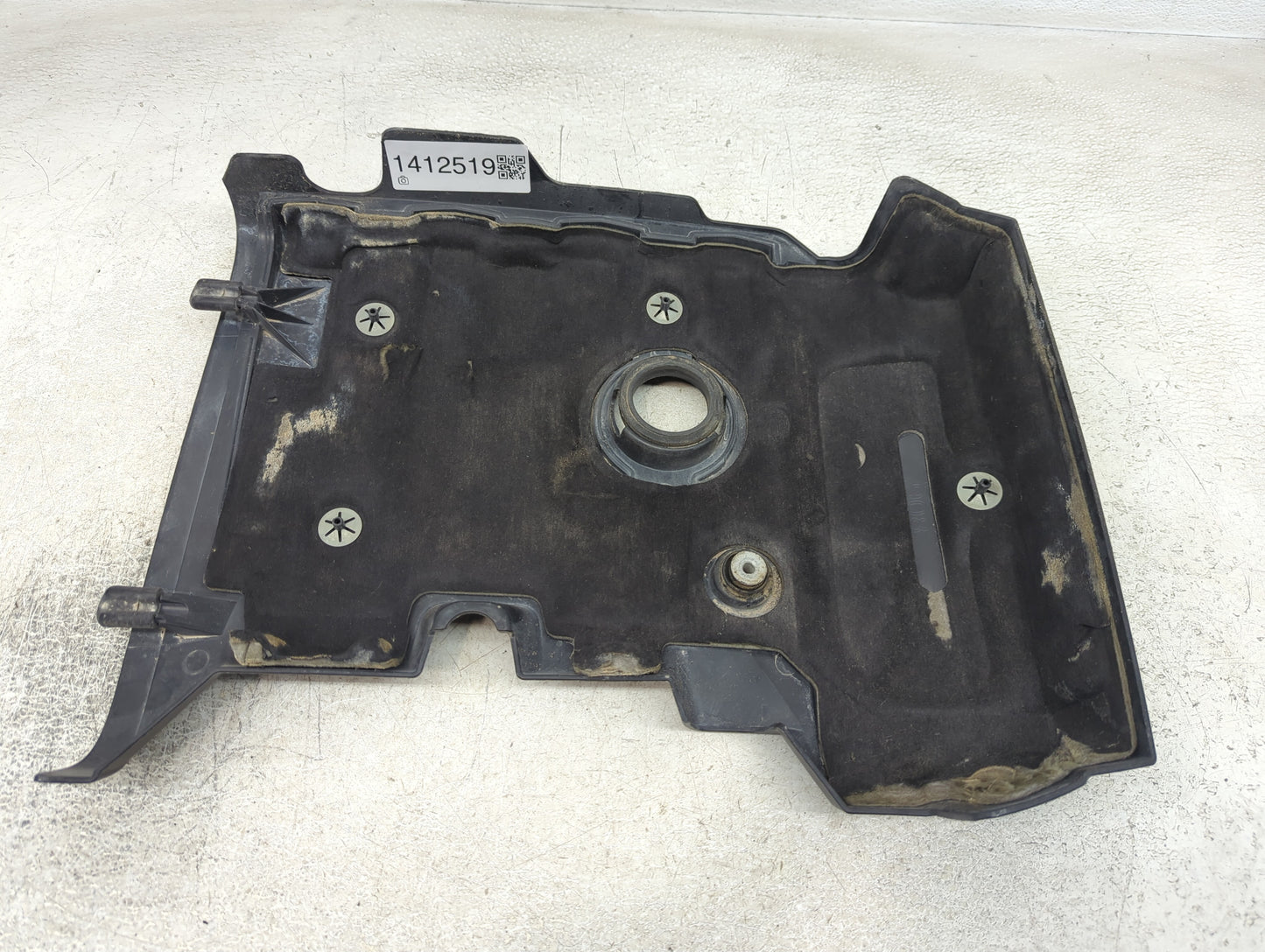 2019 Chevrolet Colorado Engine Cover - Oemusedautoparts1.com