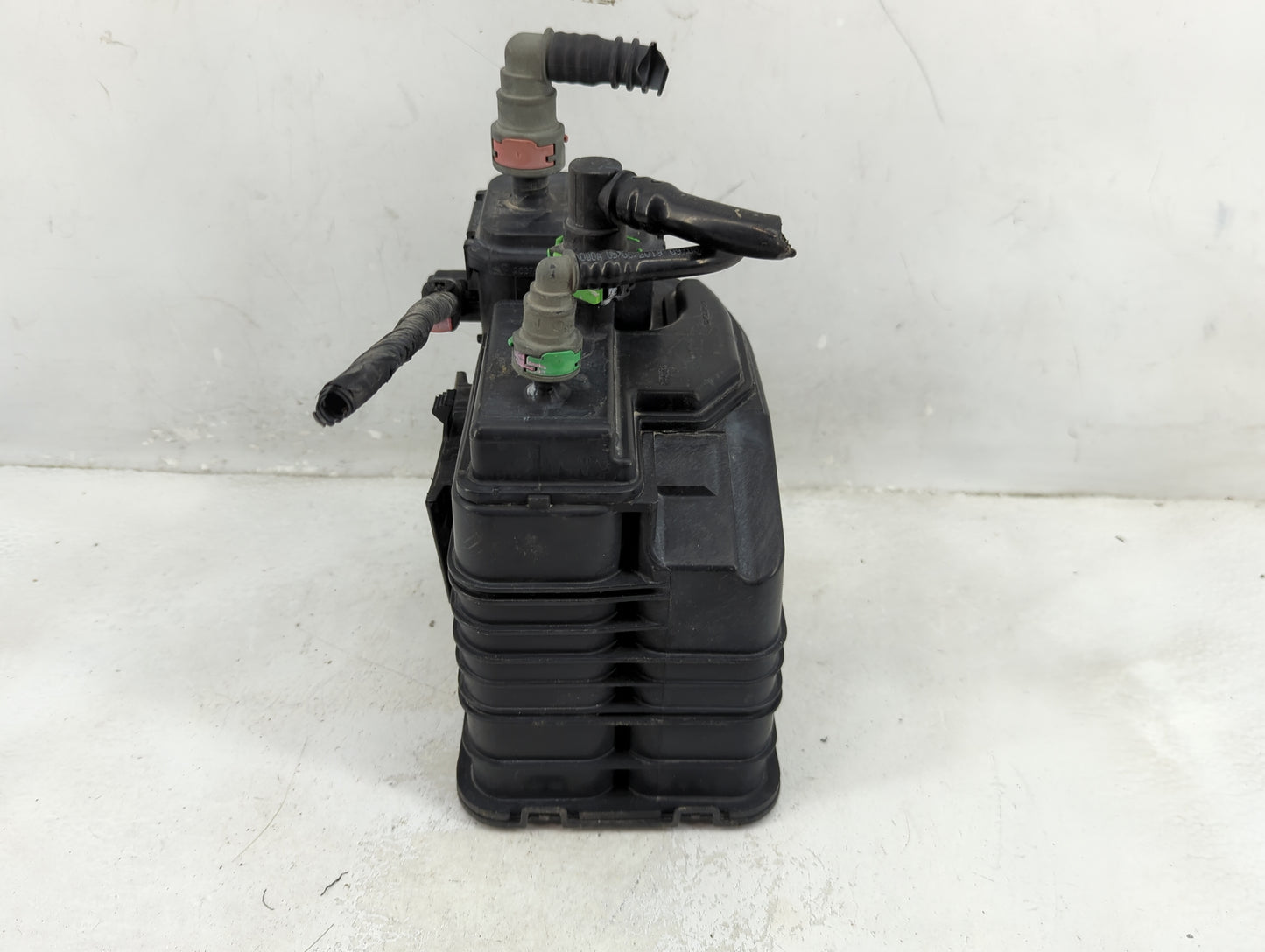 2019 Chevrolet Colorado Fuel Vapor Charcoal Canister - Oemusedautoparts1.com