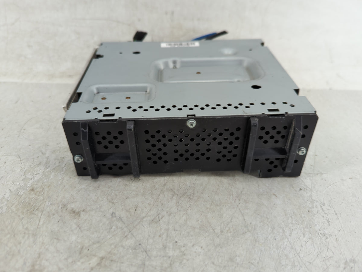 2019 Chevrolet Colorado Radio AM FM Cd Player Receiver Replacement OEM Used Auto Parts - Oemusedautoparts1.com