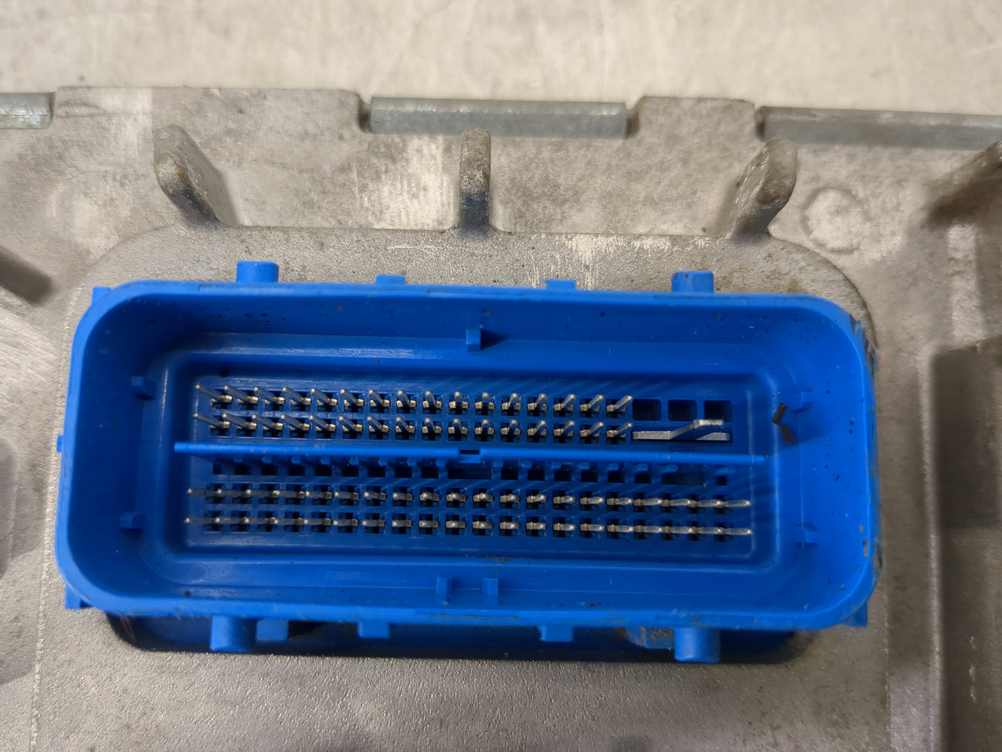 2017-2022 Chevrolet Colorado PCM Engine Control Computer ECU ECM PCU OEM P/N:039045703 12697606 Fits OEM Used Auto Parts - O