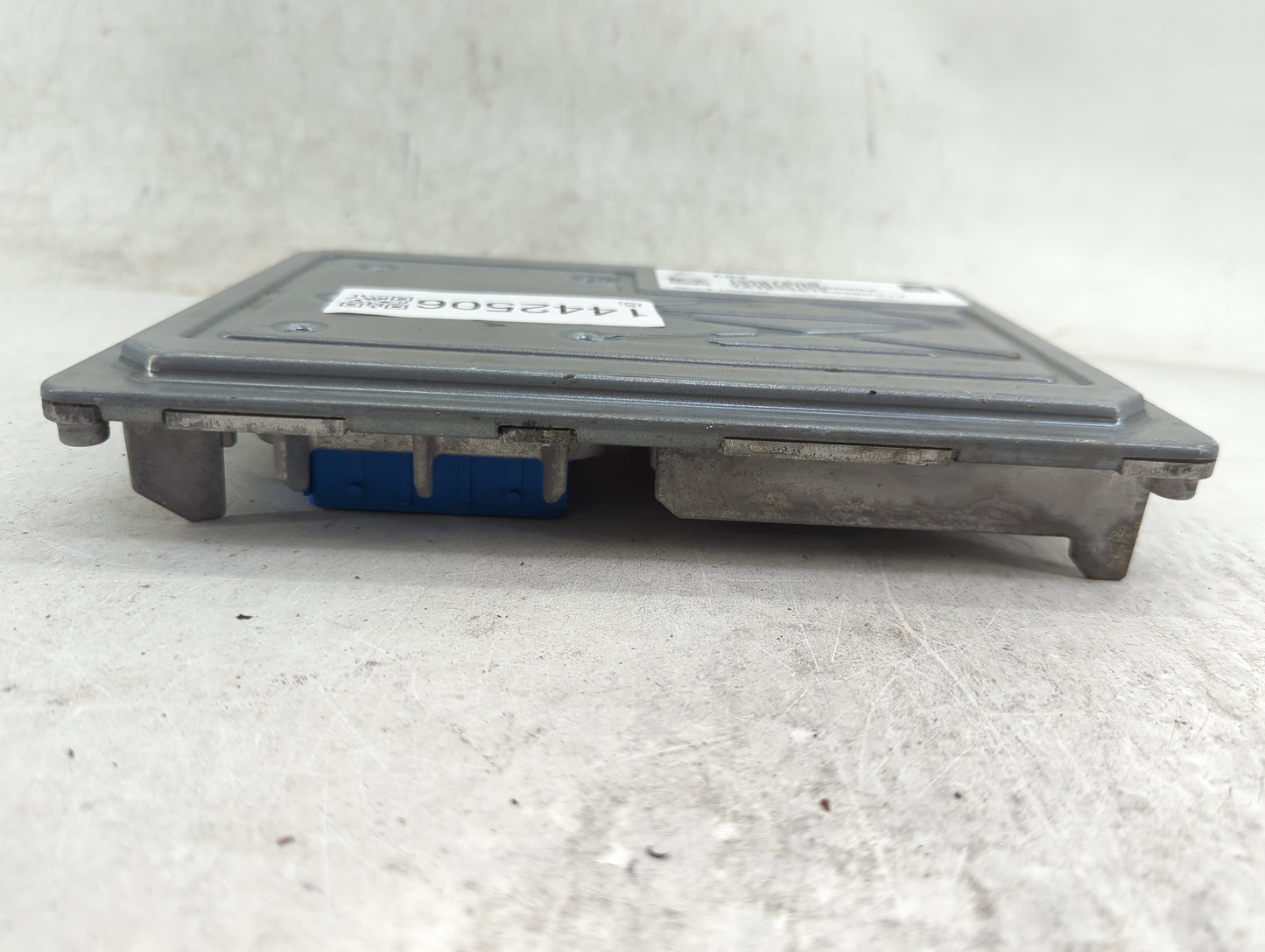 2017-2022 Chevrolet Colorado PCM Engine Control Computer ECU ECM PCU OEM P/N:12697606 12687296 Fits OEM Used Auto Parts - Oe