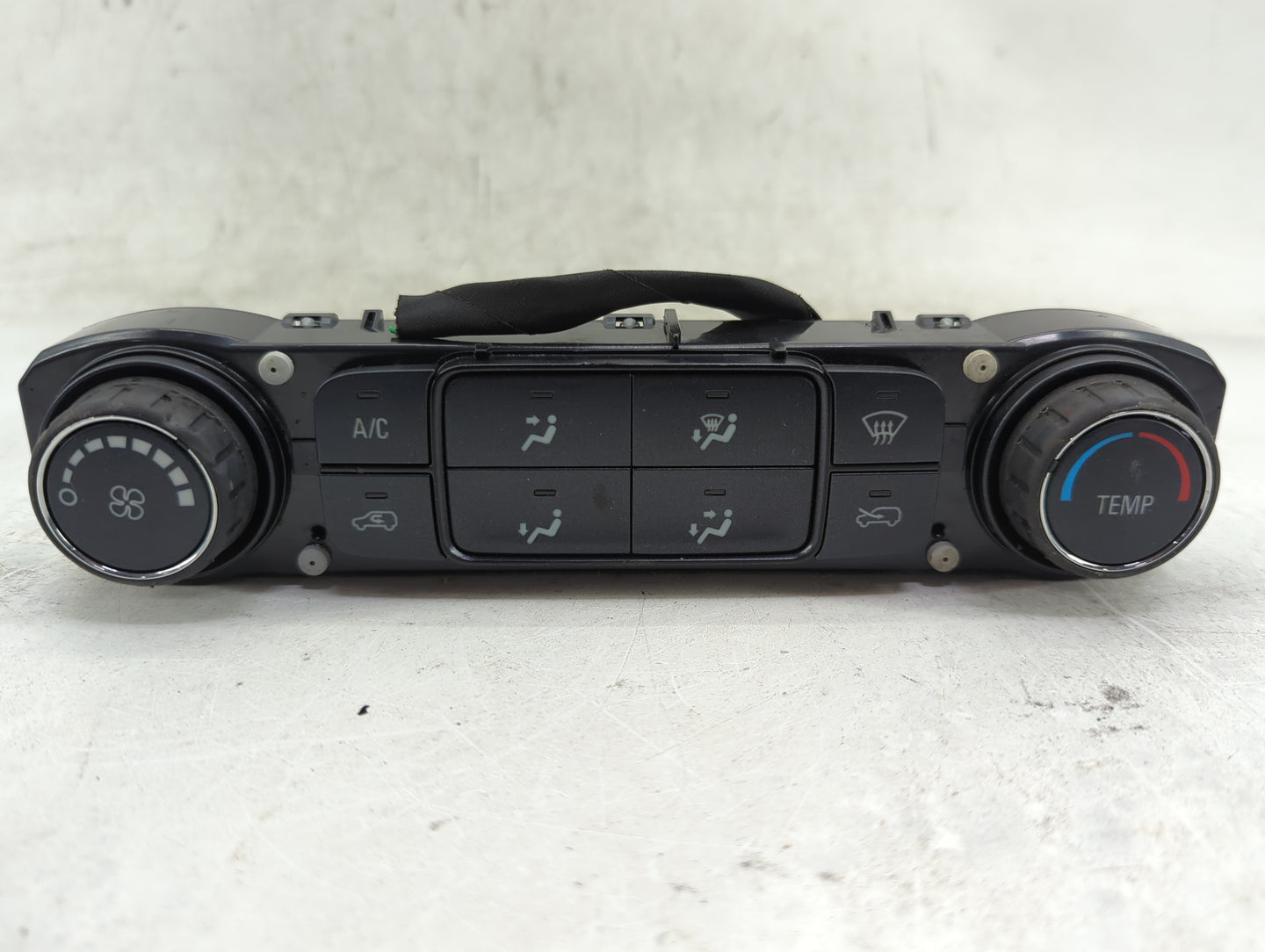 2015-2022 Chevrolet Colorado Climate Control Module Temperature AC/Heater Replacement P/N:815372982 Fits OEM Used Auto Parts