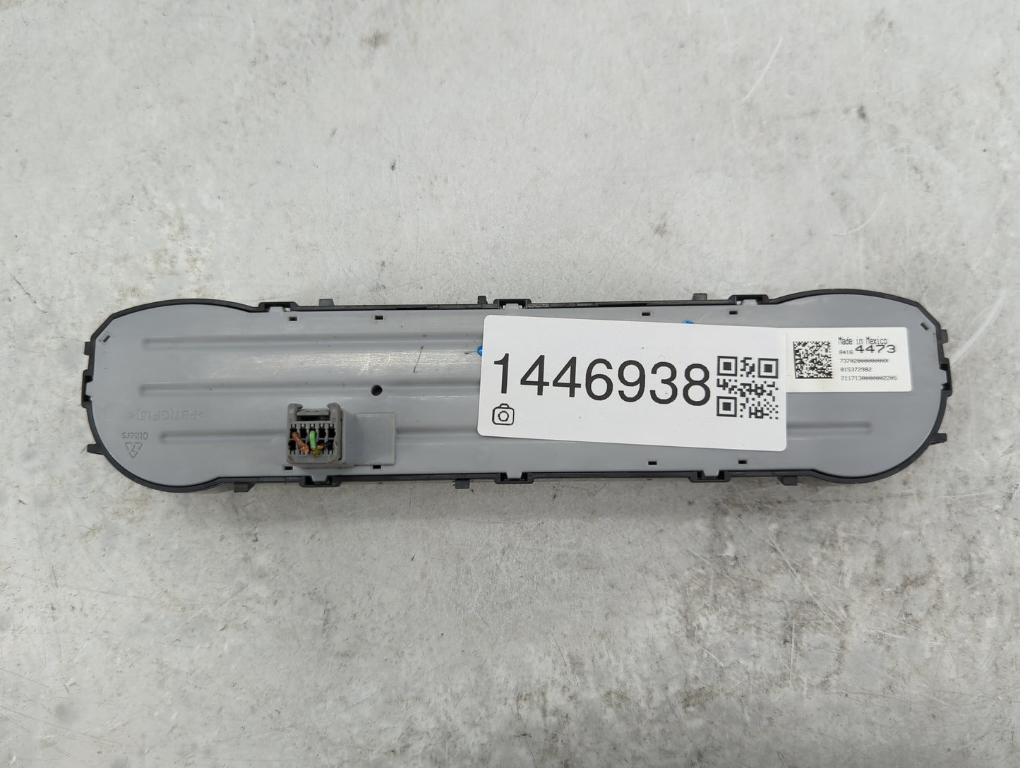 2015-2022 Chevrolet Colorado Climate Control Module Temperature AC/Heater Replacement P/N:84164473 815372982 Fits OEM Used A