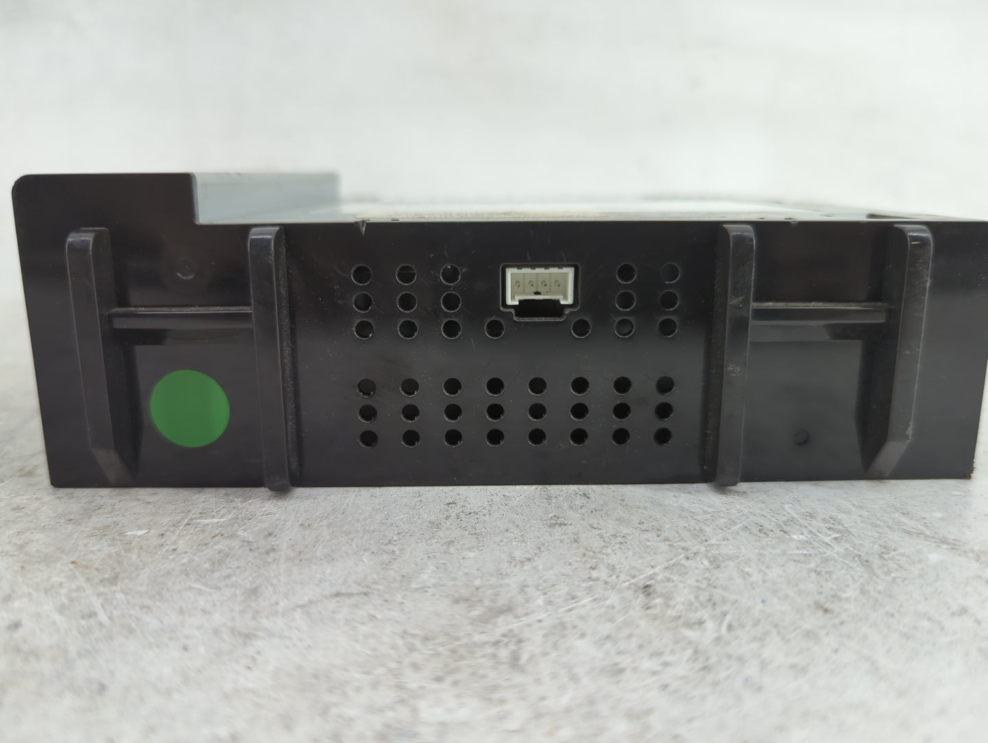 2016-2019 Chevrolet Colorado Radio AM FM Cd Player Receiver Replacement P/N:MED62890301 Fits Fits 2016 2017 2018 2019 OEM Us
