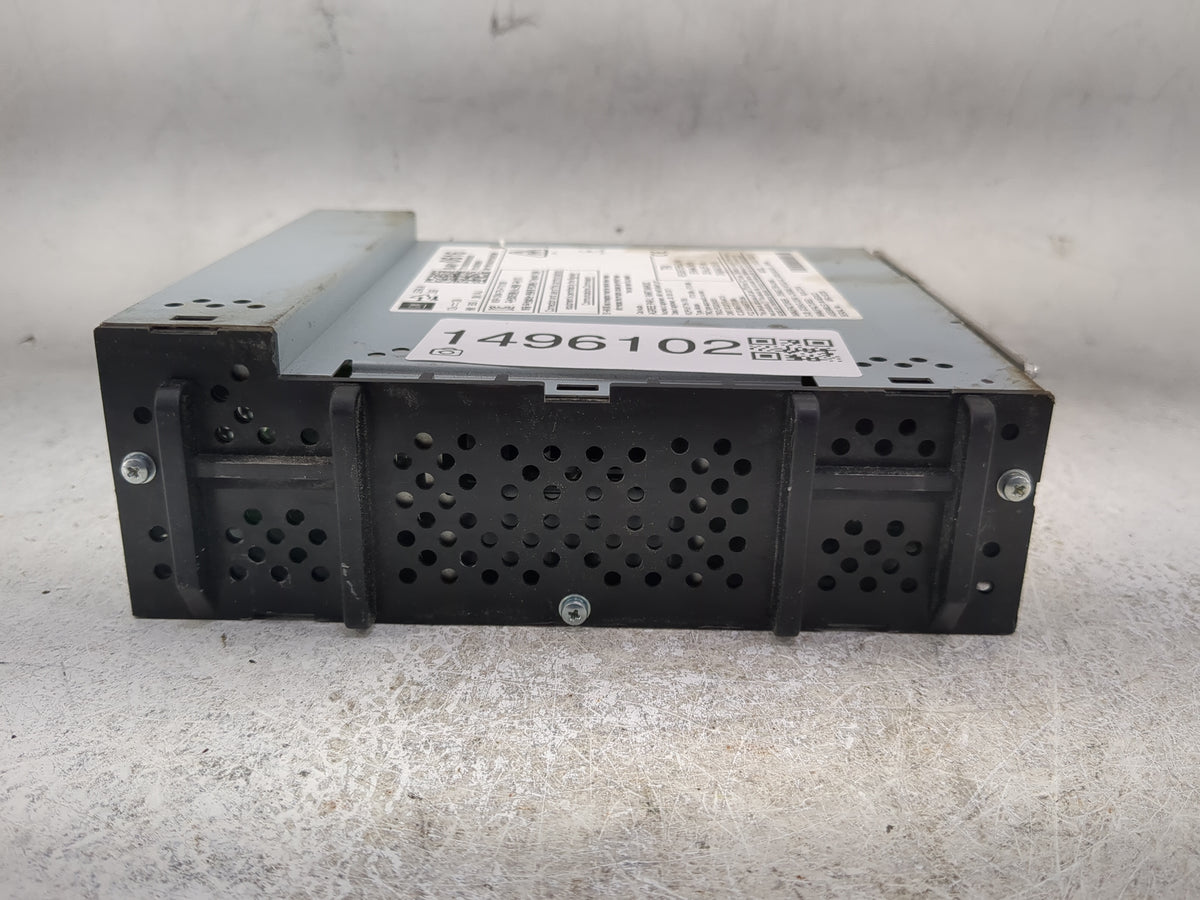 2019 Chevrolet Colorado Radio AM FM Cd Player Receiver Replacement P/N:84610616 7310500000000X, 812425551 Fits Fits 2018 OEM