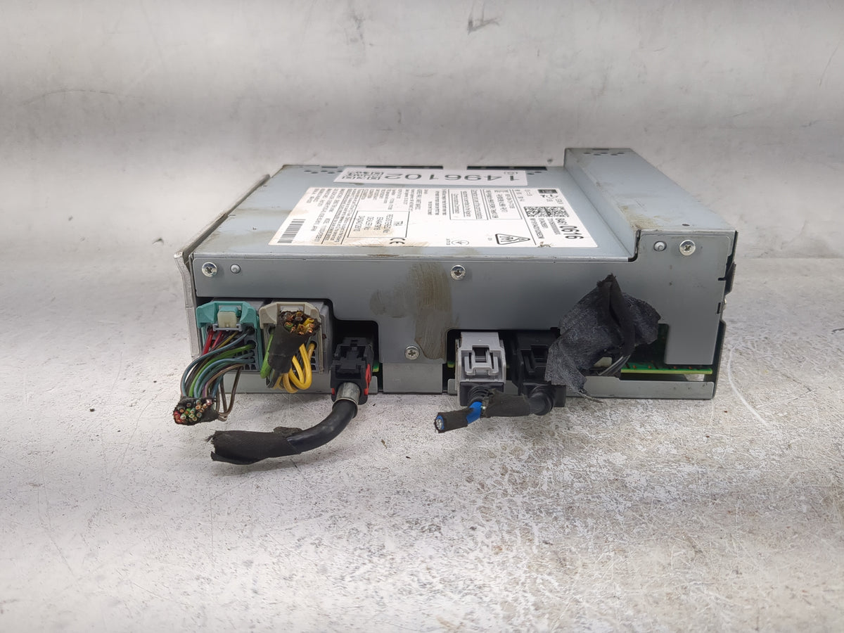 2019 Chevrolet Colorado Radio AM FM Cd Player Receiver Replacement P/N:84610616 7310500000000X, 812425551 Fits Fits 2018 OEM