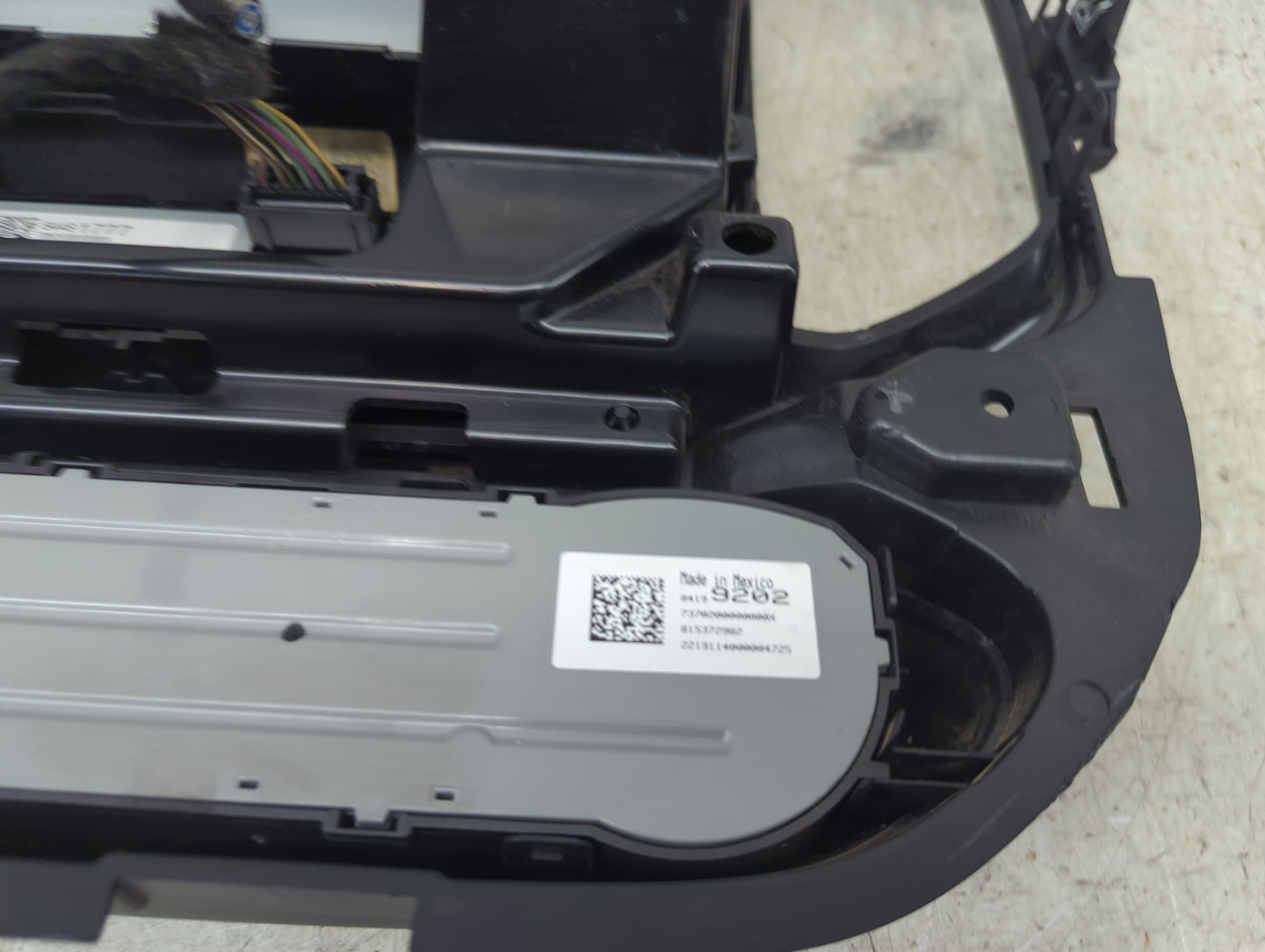 Chevrolet Colorado Information Display Screen 1496181 - Oemusedautoparts1.com