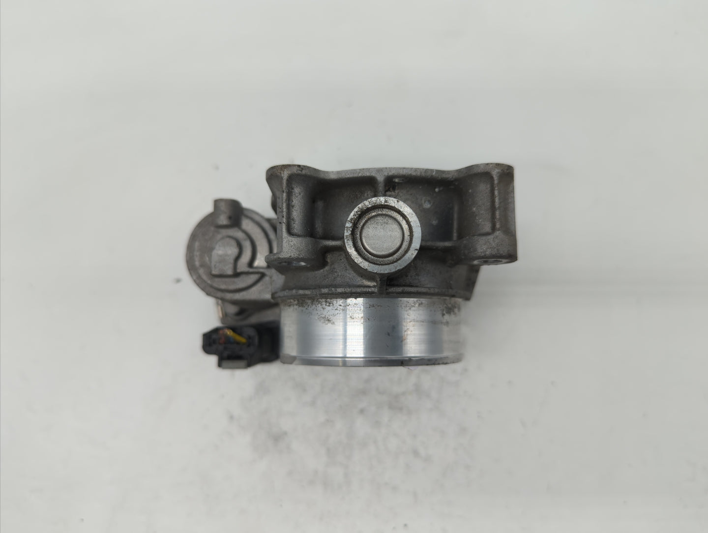 2016-2018 Chevrolet Colorado Throttle Body P/N:12670839AA 12627217DA Fits Fits 2016 2017 2018 2019 OEM Used Auto Parts - Oem