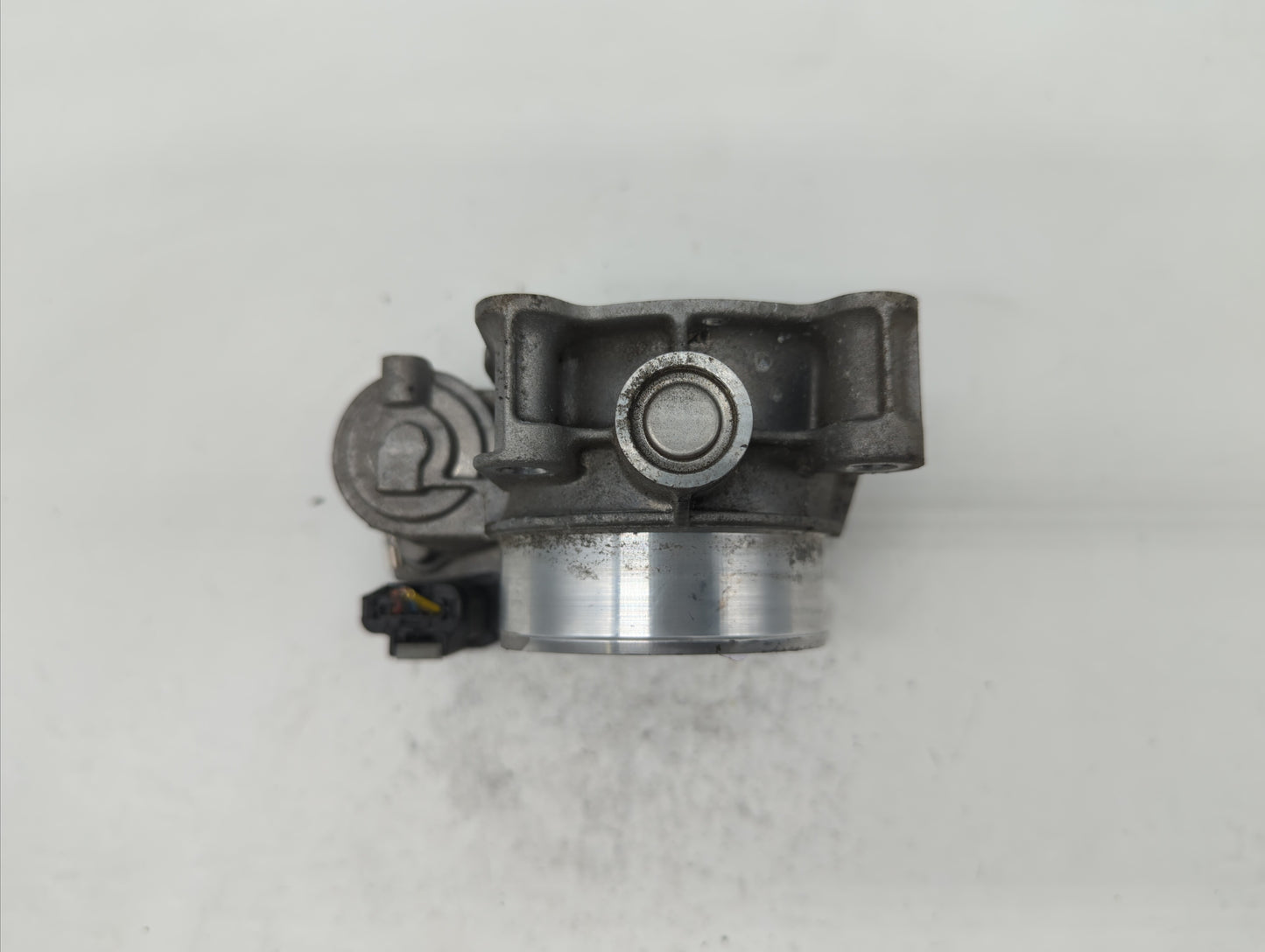 2016-2018 Chevrolet Colorado Throttle Body P/N:12670839AA 12627217DA Fits Fits 2016 2017 2018 2019 OEM Used Auto Parts - Oem