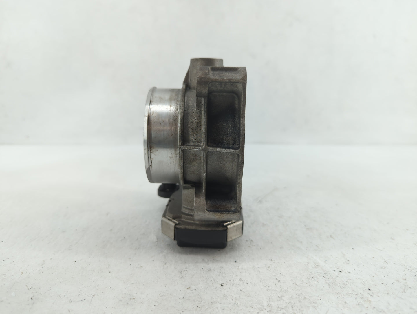 2016-2018 Chevrolet Colorado Throttle Body P/N:12670839AA 12627217DA Fits Fits 2016 2017 2018 2019 OEM Used Auto Parts - Oem