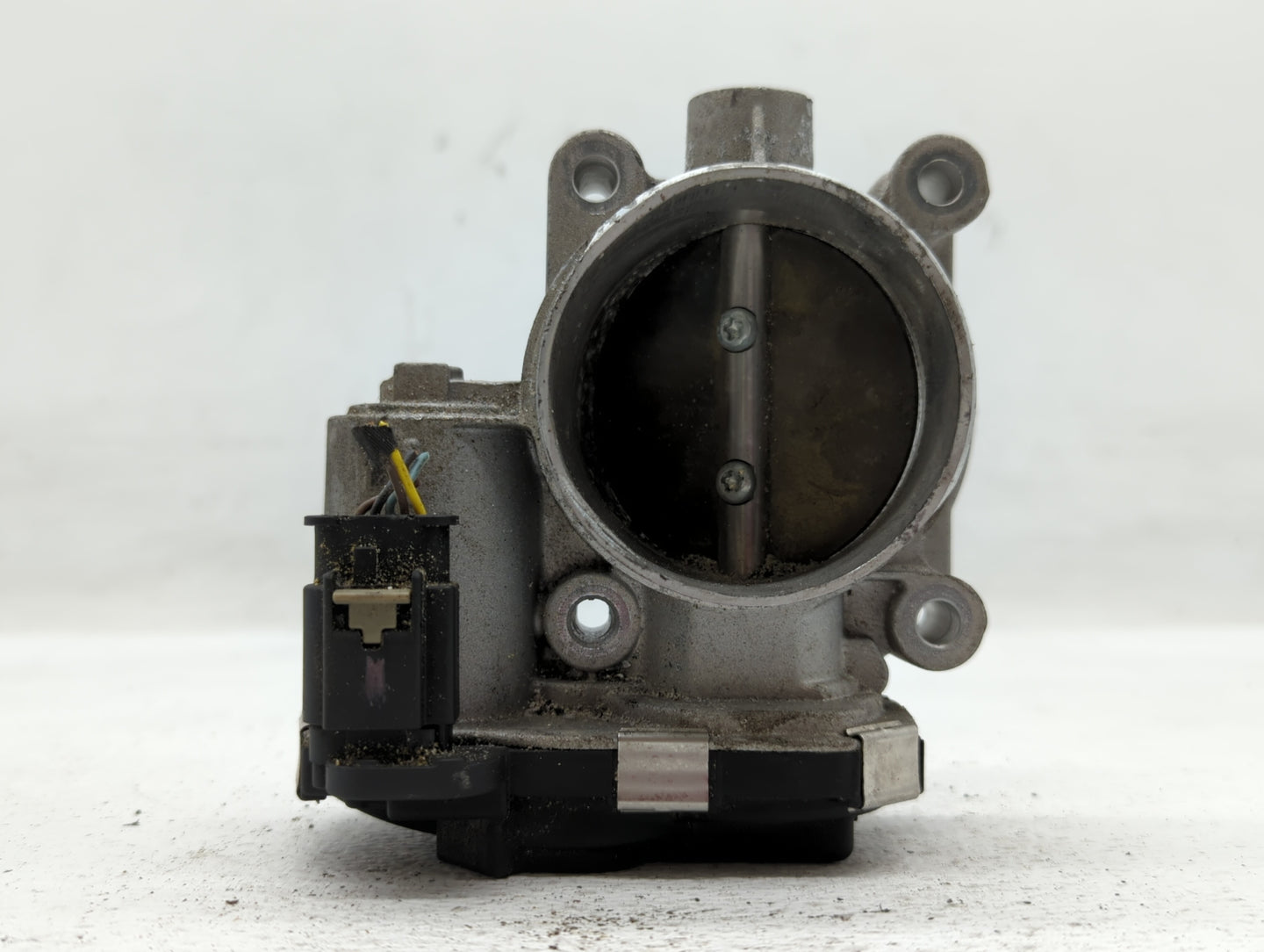 2016-2022 Chevrolet Colorado Throttle Body P/N:12670839AA 12627217DA Fits Fits 2016 2017 2018 2019 2020 2021 2022 OEM Used A