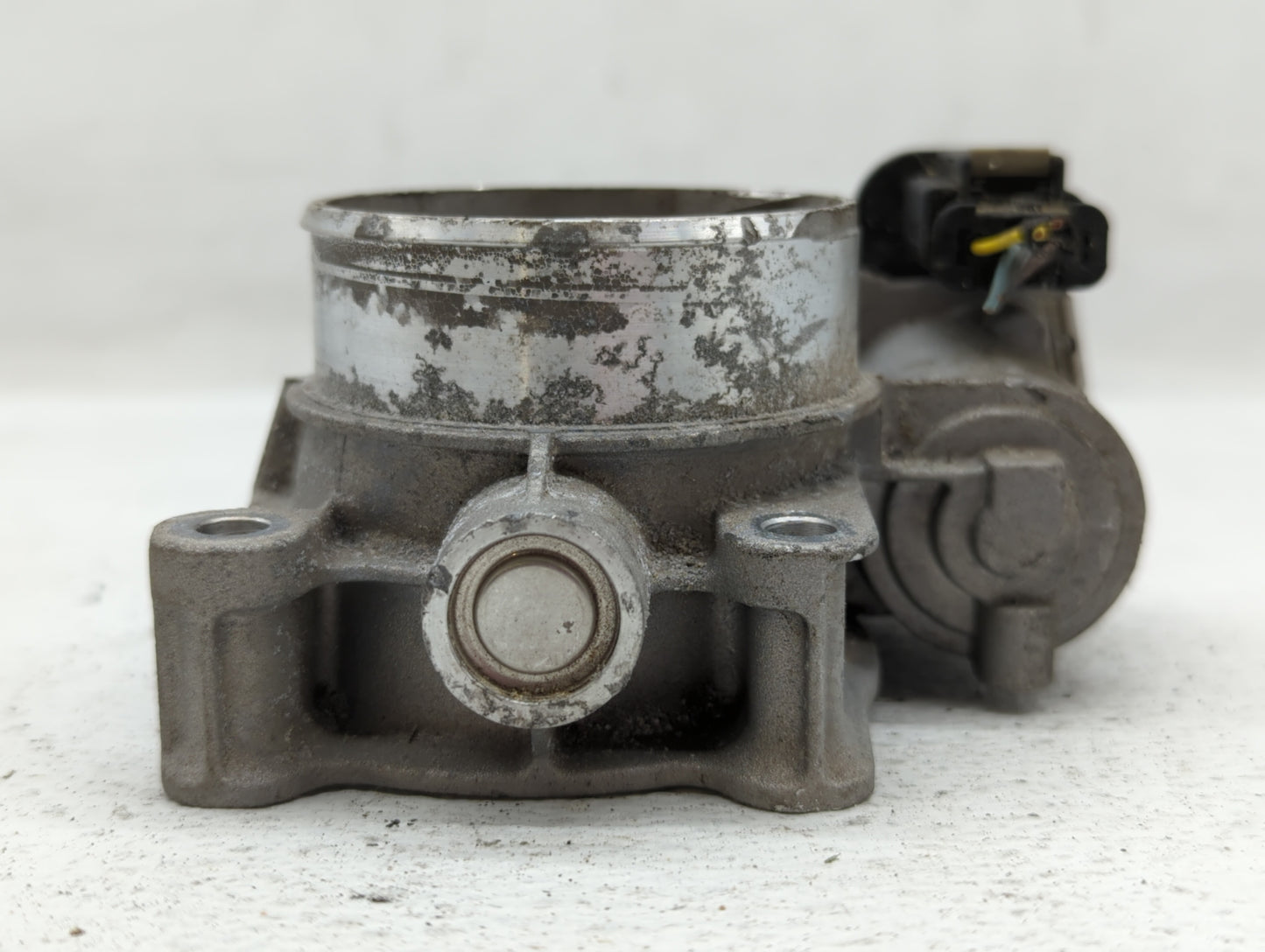 2016-2022 Chevrolet Colorado Throttle Body P/N:12670839AA 12627217DA Fits Fits 2016 2017 2018 2019 2020 2021 2022 OEM Used A