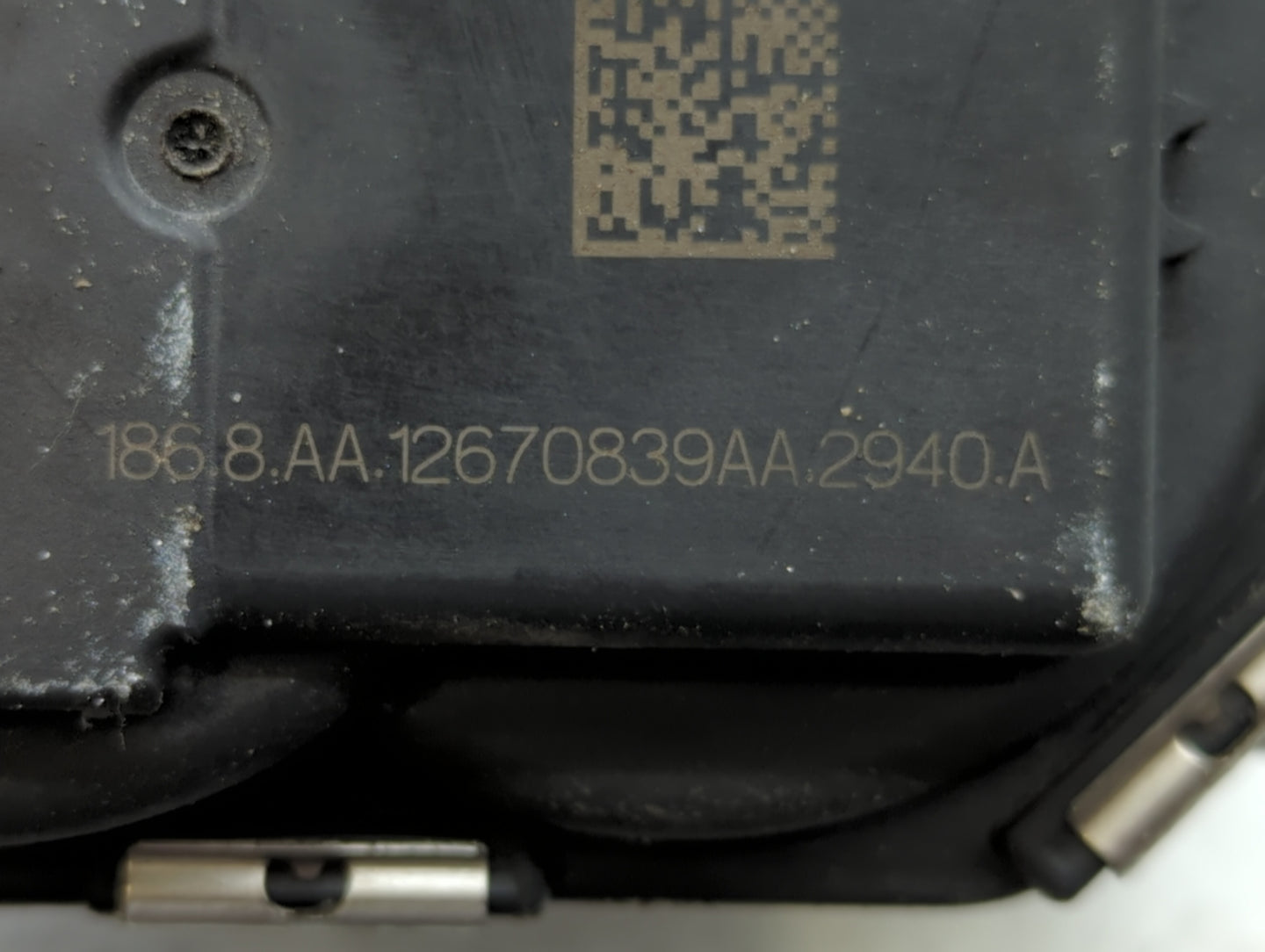 2016-2022 Chevrolet Colorado Throttle Body P/N:12670839AA 12627217DA Fits Fits 2016 2017 2018 2019 2020 2021 2022 OEM Used A
