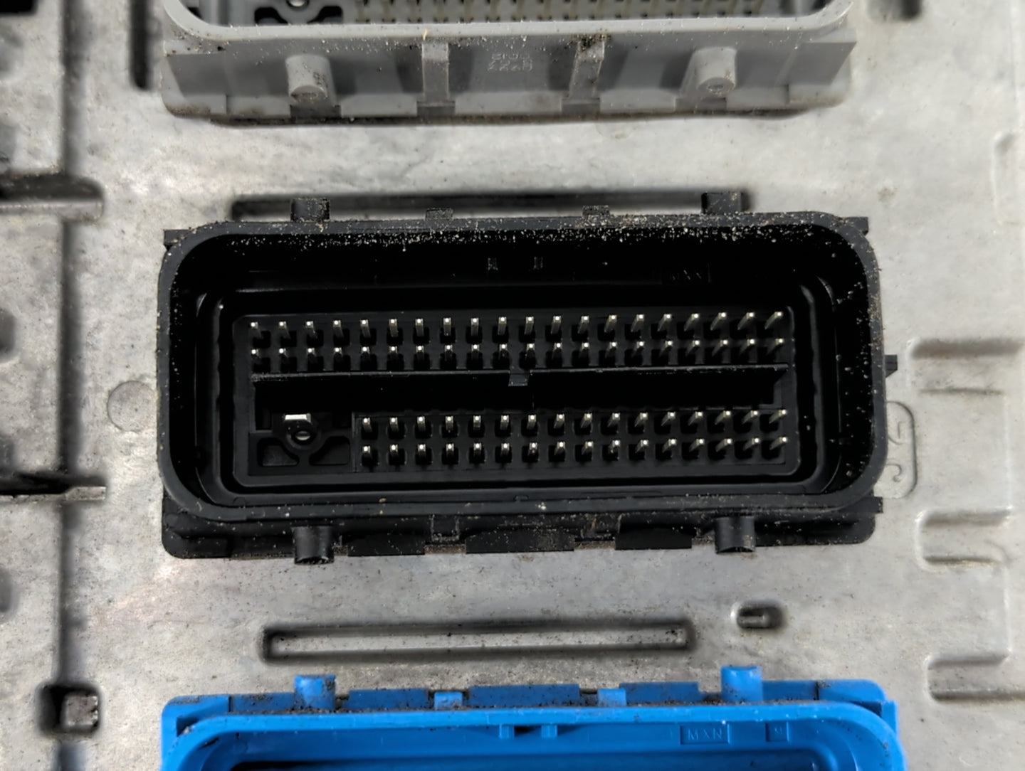 2017-2022 Chevrolet Colorado PCM Engine Control Computer ECU ECM PCU OEM P/N:12695198 Fits Fits 2017 2018 2019 2020 2021 202