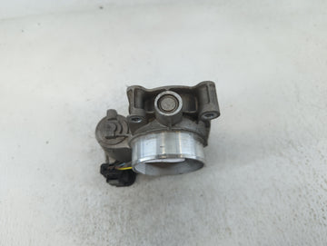 2016-2022 Chevrolet Colorado Throttle Body P/N:12670839AA Fits Fits 2016 2017 2018 2019 2020 2021 2022 OEM Used Auto Parts