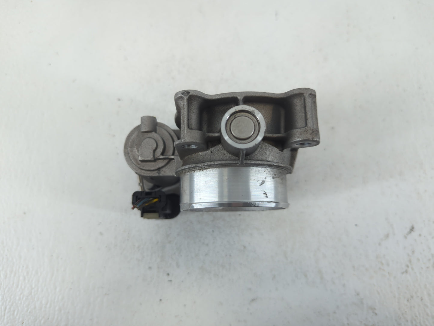 2016-2022 Chevrolet Colorado Throttle Body P/N:12670839AA Fits Fits 2016 2017 2018 2019 2020 2021 2022 OEM Used Auto Parts -