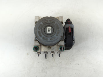 2017-2022 Chevrolet Colorado ABS Pump Control Module Replacement P/N:84317287 Fits Fits 2017 2018 2019 2020 2021 2022 OEM Used Auto Parts
