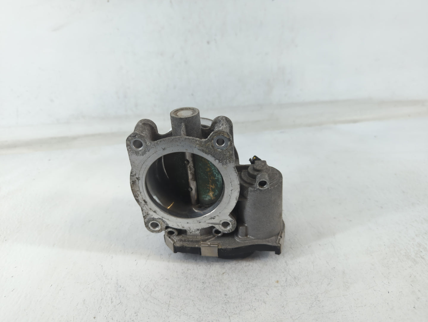 2016-2022 Chevrolet Colorado Throttle Body P/N:12670839AA Fits Fits 2016 2017 2018 2019 2020 2021 2022 OEM Used Auto Parts -
