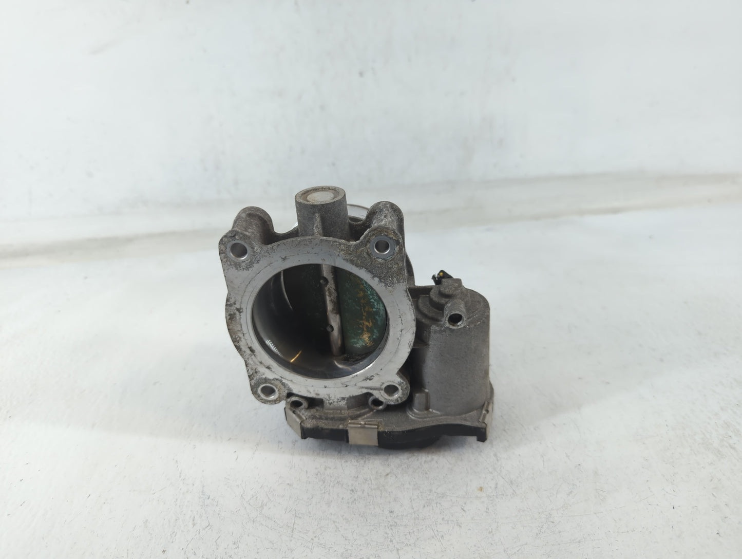 2016-2022 Chevrolet Colorado Throttle Body P/N:12670839AA Fits Fits 2016 2017 2018 2019 2020 2021 2022 OEM Used Auto Parts -