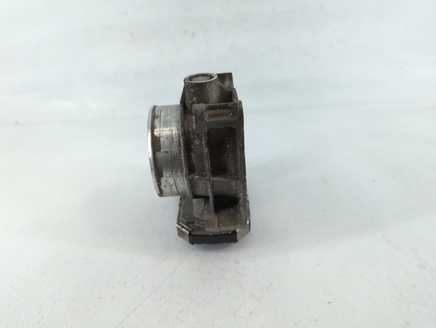 2016-2022 Chevrolet Colorado Throttle Body P/N:12670839AA Fits Fits 2016 2017 2018 2019 2020 2021 2022 OEM Used Auto Parts -
