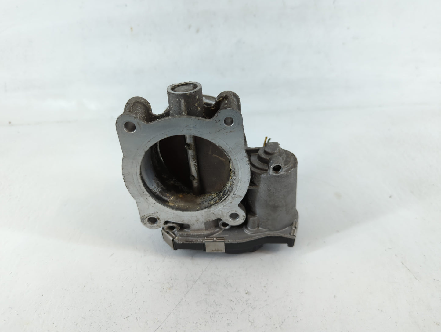 2016-2022 Chevrolet Colorado Throttle Body P/N:12670839AA Fits Fits 2016 2017 2018 2019 2020 2021 2022 OEM Used Auto Parts -