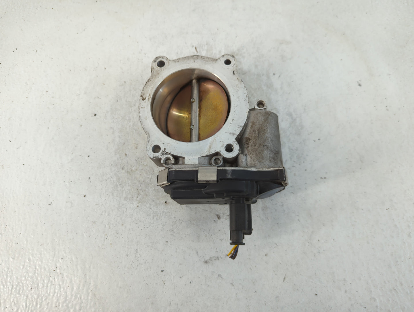 2017-2022 Chevrolet Colorado Throttle Body P/N:12676296AA Fits Fits 2016 2017 2018 2019 2020 2021 2022 OEM Used Auto Parts -