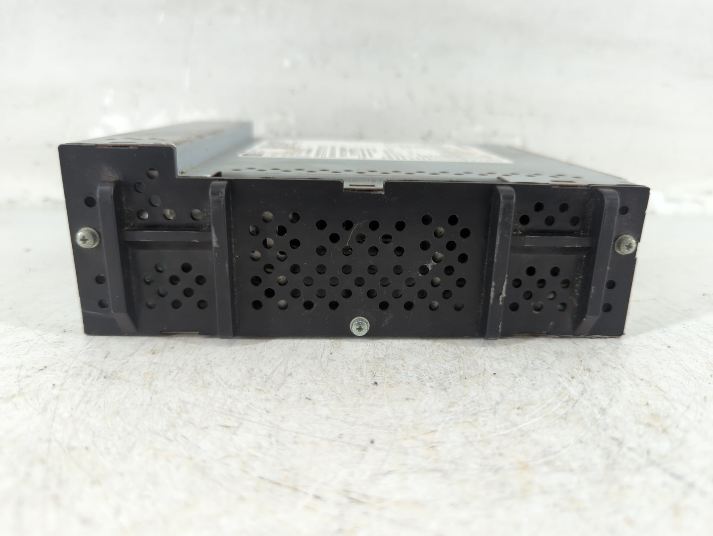 2020-2022 Chevrolet Colorado Radio AM FM Cd Player Receiver Replacement P/N:84479960 Fits Fits 2018 2020 2021 2022 OEM Used 