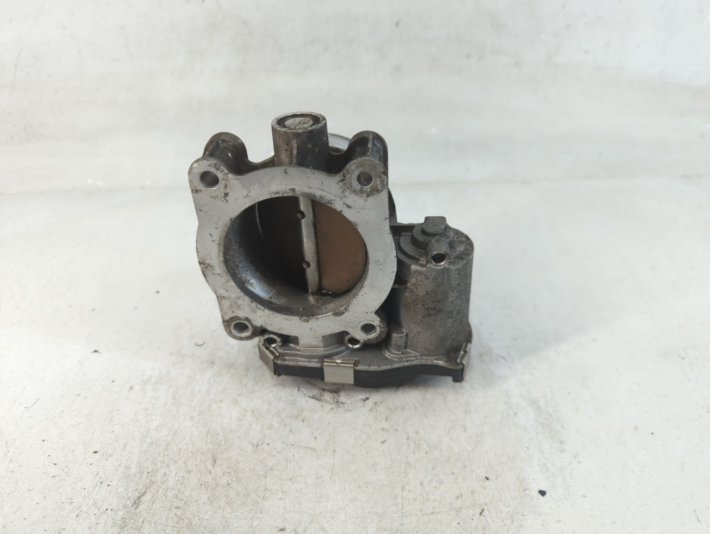 2016-2022 Chevrolet Colorado Throttle Body P/N:12670839AA Fits Fits 2016 2017 2018 2019 2020 2021 2022 OEM Used Auto Parts -