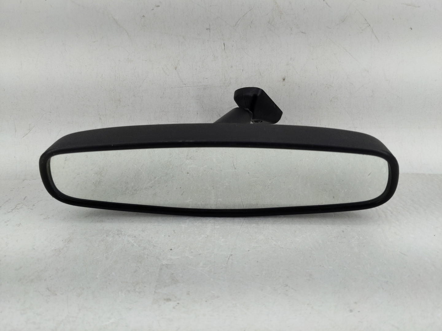 2011-2019 Chevrolet Cruze Interior Rear View Mirror Replacement OEM P/N:E11026150 Fits OEM Used Auto Parts - Oemusedautopart