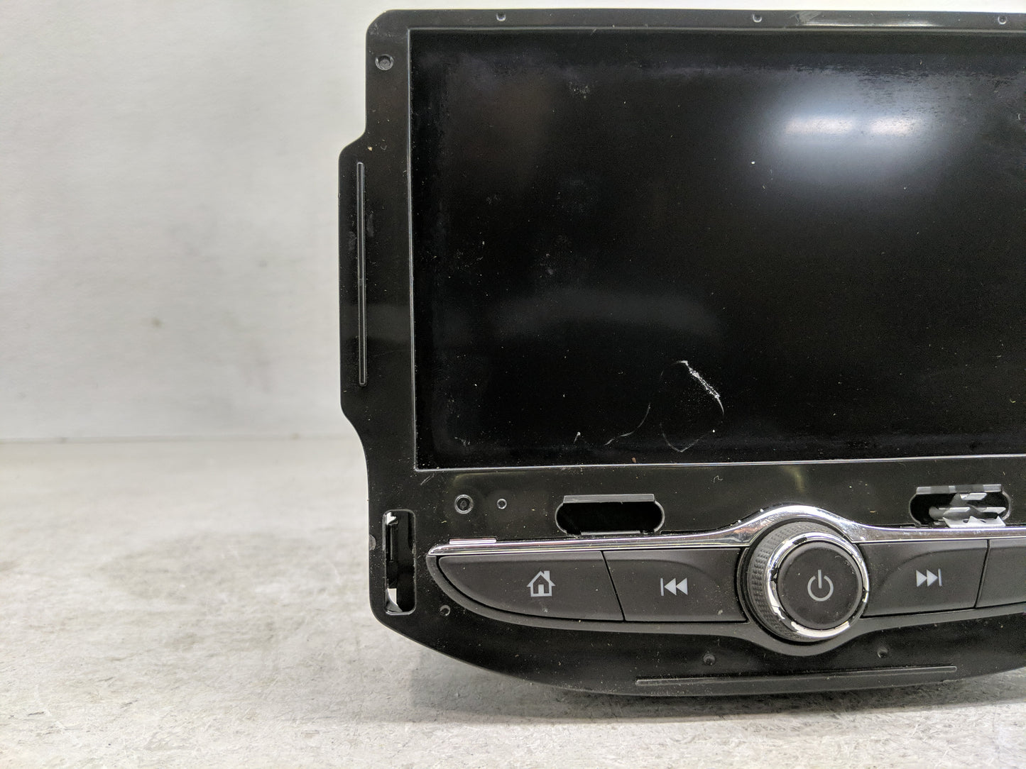 2019 Chevrolet Cruze Radio AM FM Cd Player Receiver Replacement P/N:42679970 Fits OEM Used Auto Parts - Oemusedautoparts1.co