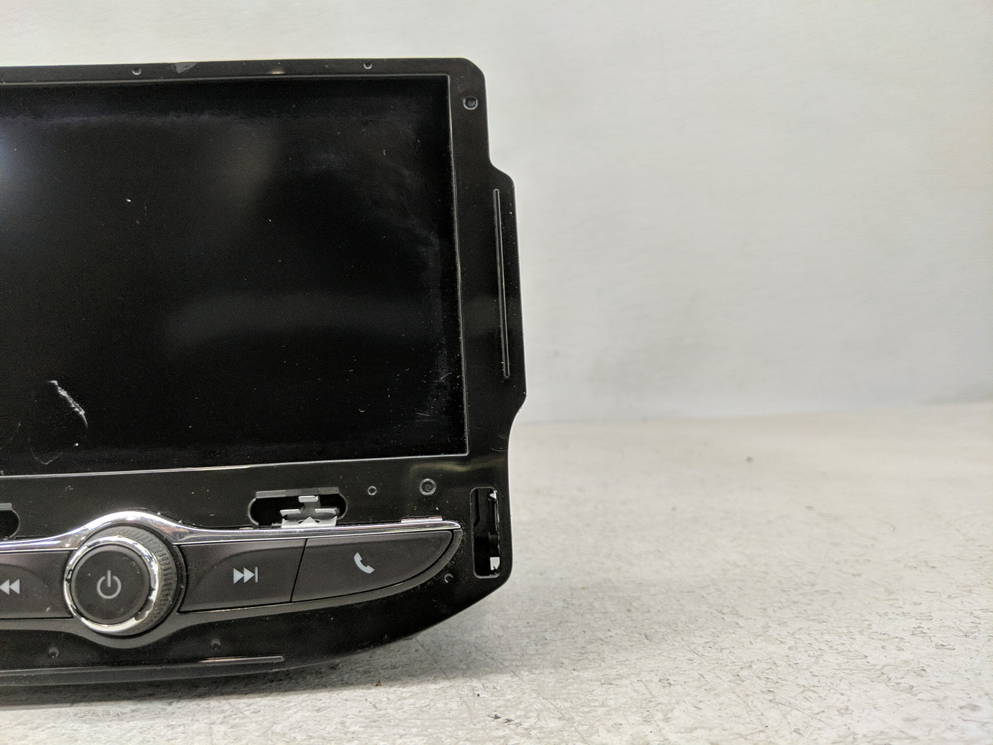 2019 Chevrolet Cruze Radio AM FM Cd Player Receiver Replacement P/N:42679970 Fits OEM Used Auto Parts - Oemusedautoparts1.co
