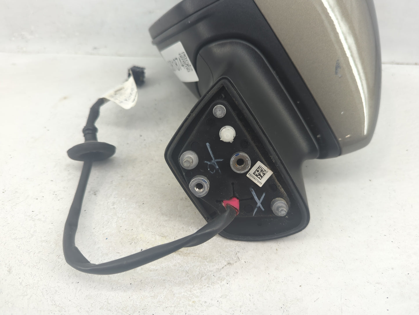 2016-2019 Chevrolet Cruze Driver Side View Mirror - Left Door Mirror OEM Used - Oemusedautoparts1.com