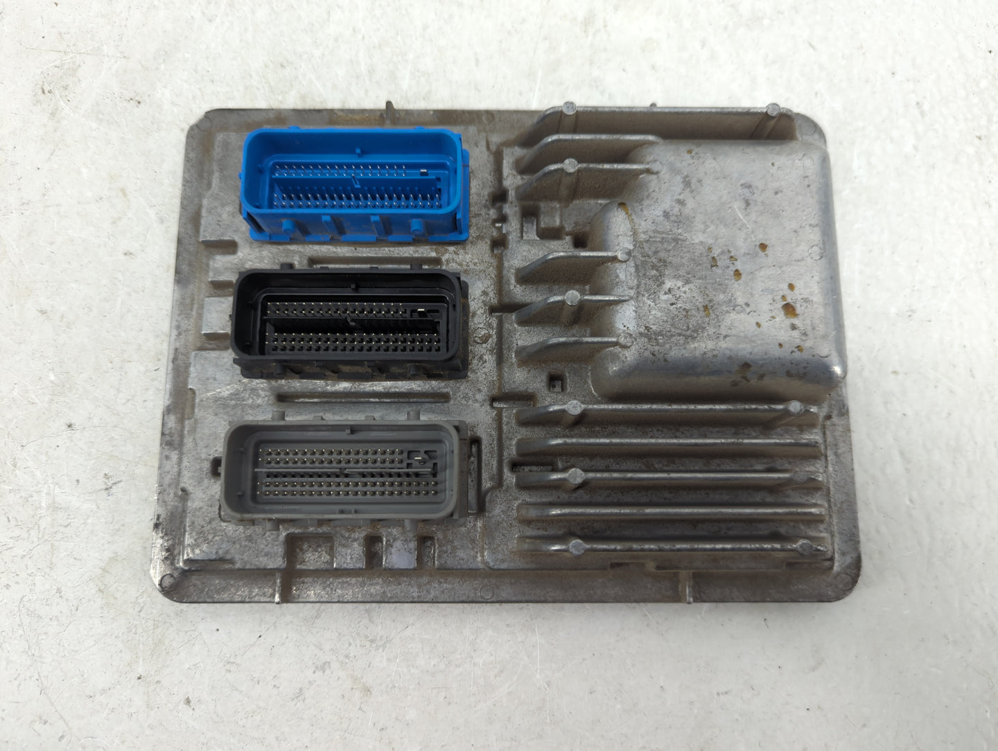 2017-2019 Chevrolet Cruze PCM Engine Control Computer ECU ECM PCU OEM P/N:12696201 Fits Fits 2017 2018 2019 2020 2021 2022 O