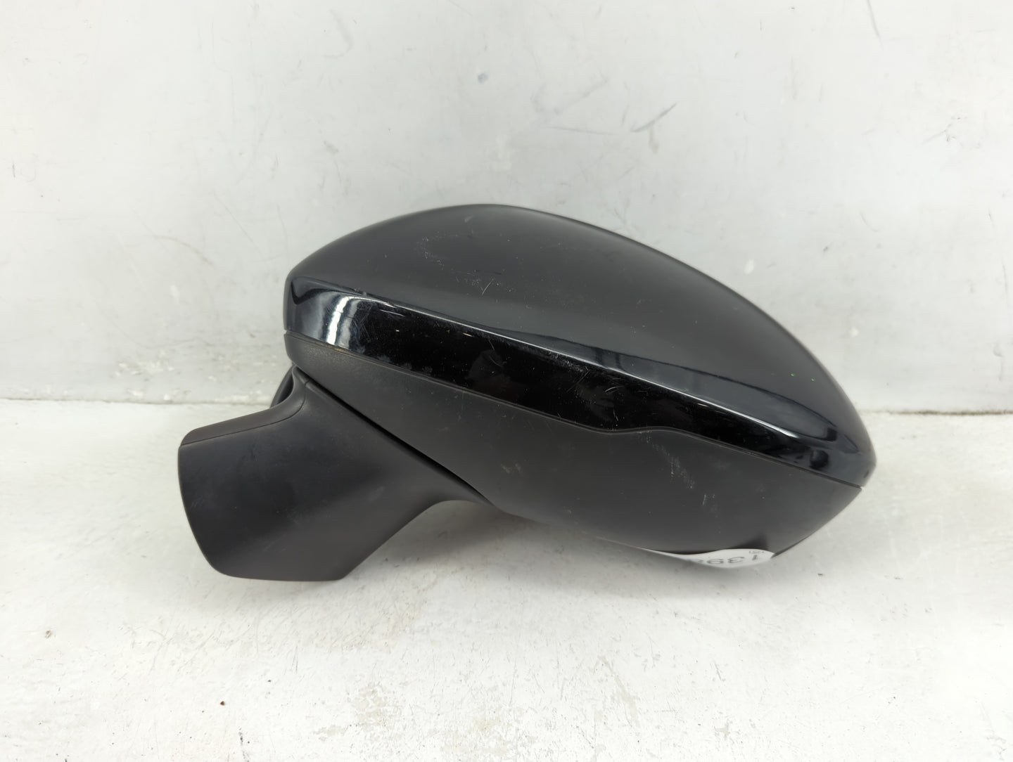 2016-2019 Chevrolet Cruze Driver Side View Mirror - Left Door Mirror OEM Used - Oemusedautoparts1.com