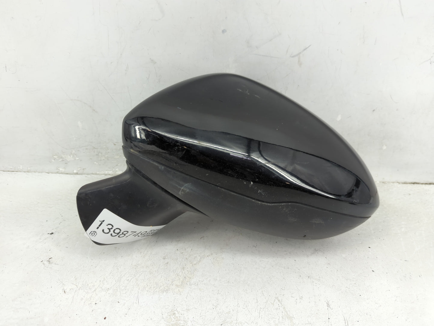 2016-2019 Chevrolet Cruze Driver Side View Mirror - Left Door Mirror OEM Used - Oemusedautoparts1.com