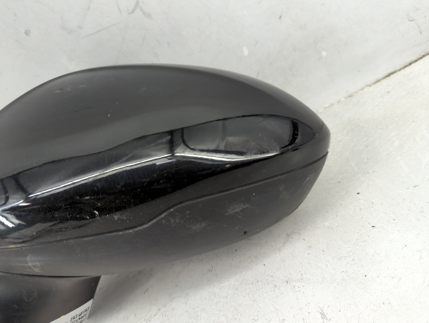 2016-2019 Chevrolet Cruze Driver Side View Mirror - Left Door Mirror OEM Used - Oemusedautoparts1.com