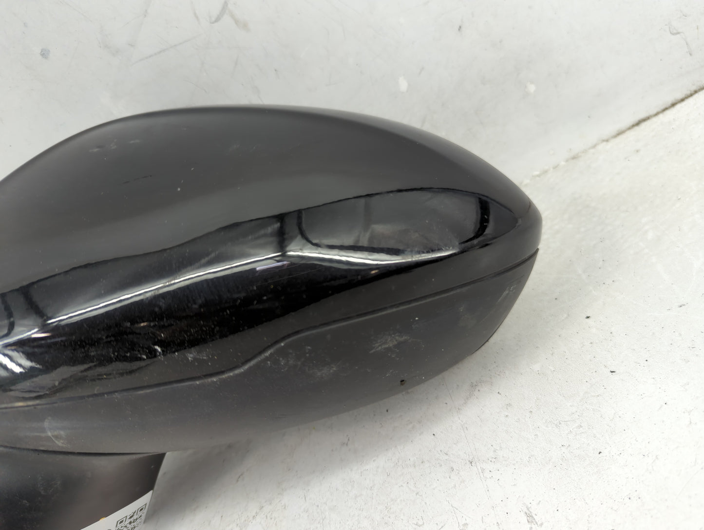 2016-2019 Chevrolet Cruze Driver Side View Mirror - Left Door Mirror OEM Used - Oemusedautoparts1.com