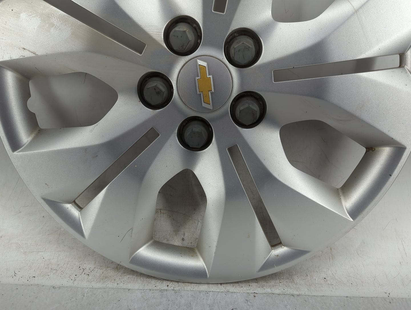2019-2019 Chevrolet Cruze Hubcap Wheel Cover Silver - Oemusedautoparts1.com