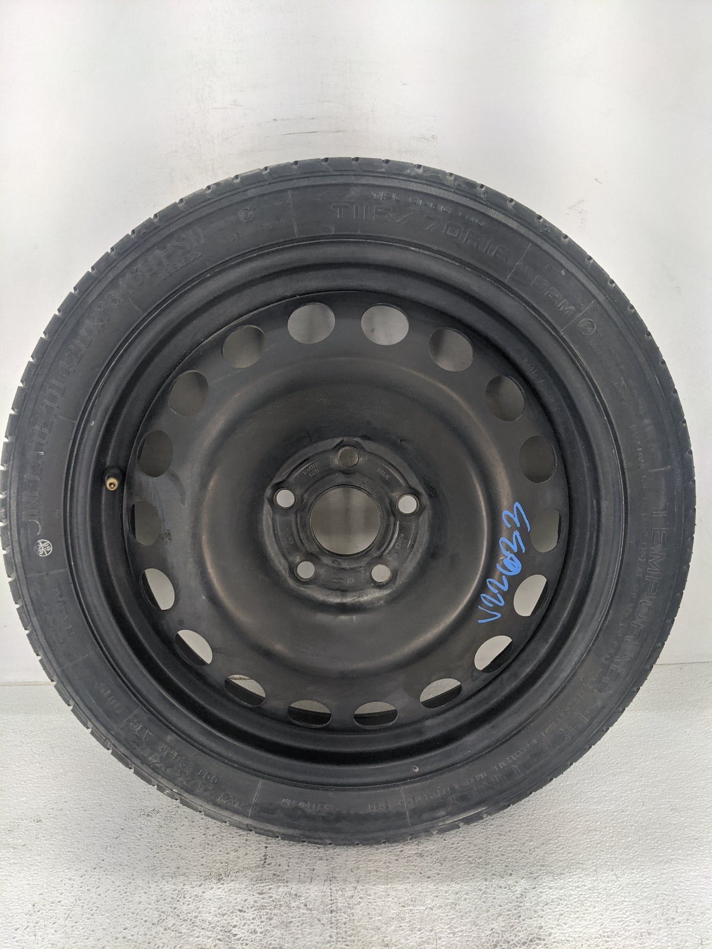 2016-2019 Chevrolet Cruze Spare Donut Tire Wheel Rim Oem 1420877 - Oemusedautoparts1.com