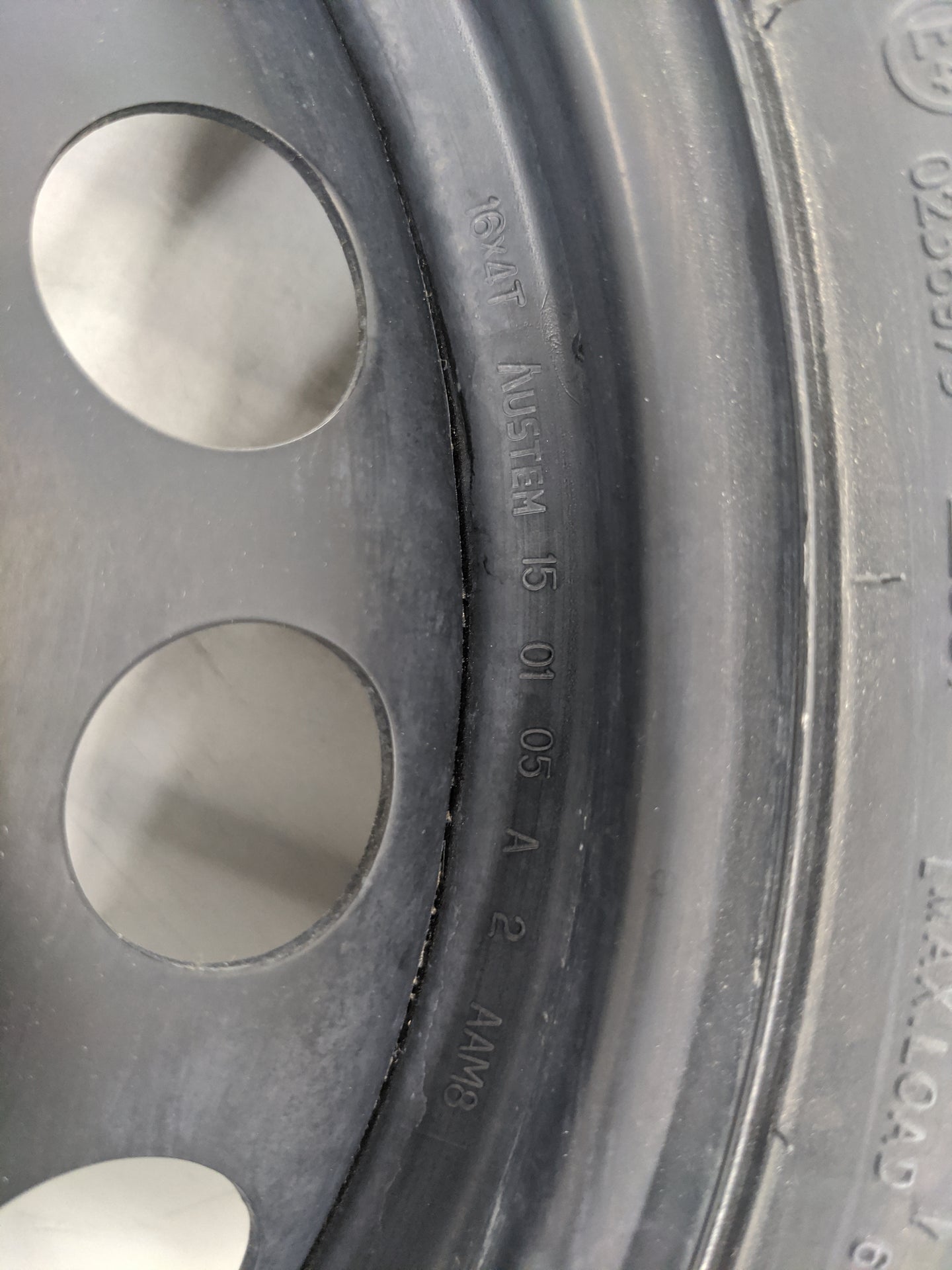 2016-2019 Chevrolet Cruze Spare Donut Tire Wheel Rim Oem 1420877 - Oemusedautoparts1.com