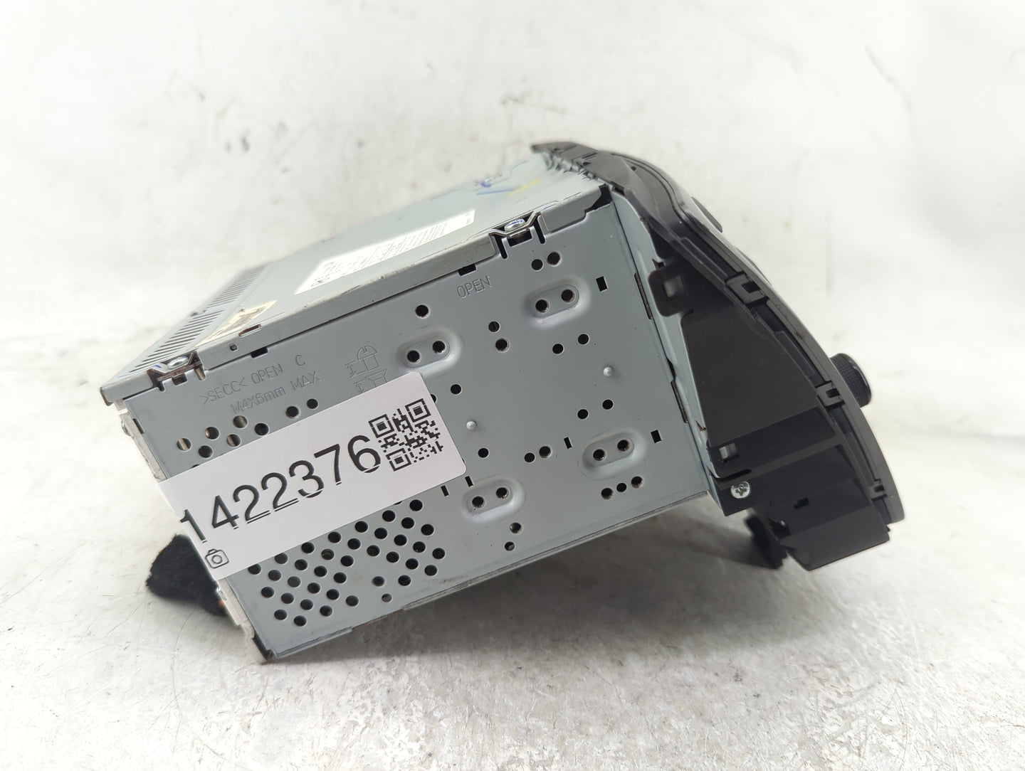 2019 Chevrolet Cruze Radio AM FM Cd Player Receiver Replacement P/N:96170-3X156GU Fits OEM Used Auto Parts - Oemusedautopart