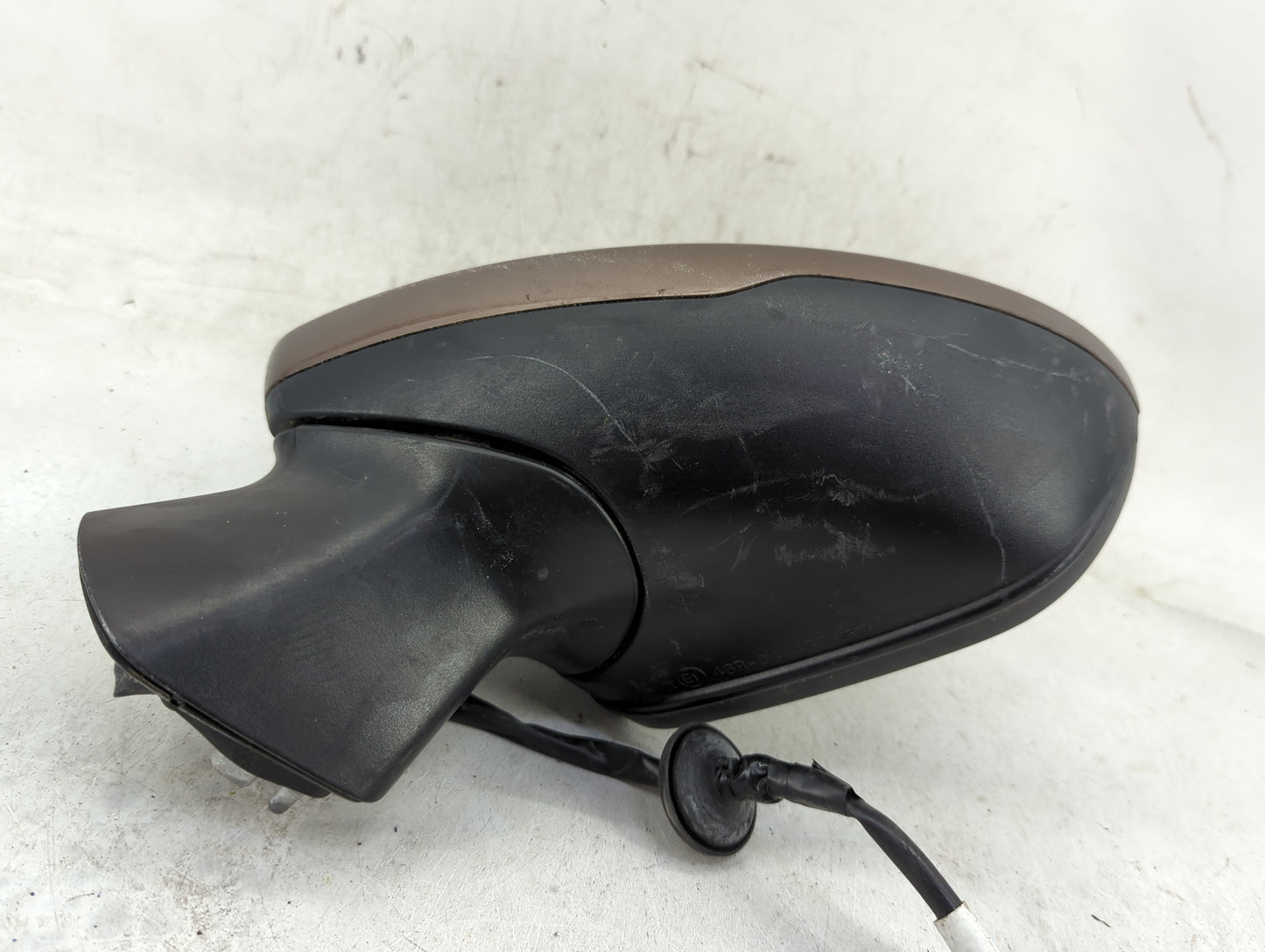 2016-2019 Chevrolet Cruze Driver Side View Mirror - Left Door Mirror OEM Used - Oemusedautoparts1.com