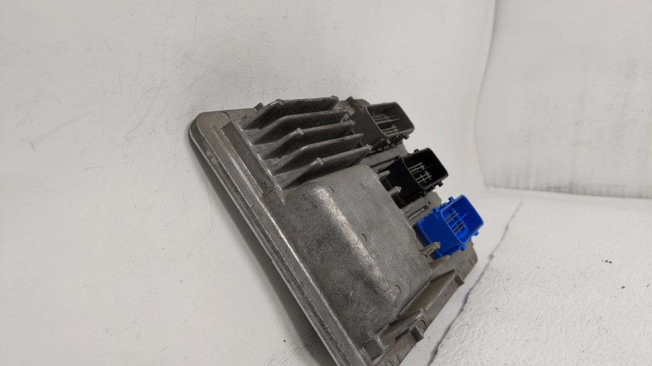 2017-2018 Chevrolet Cruze PCM Engine Control Computer ECU ECM PCU OEM Fits OEM Used Auto Parts - Oemusedautoparts1.com