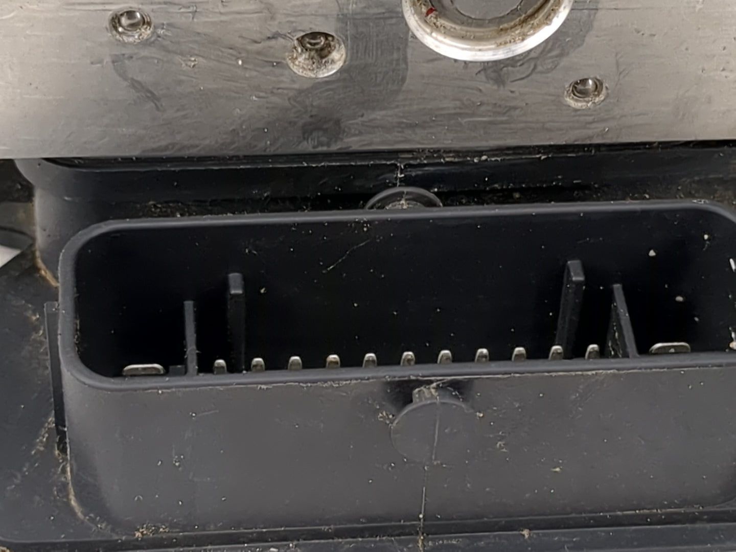 2019 Chevrolet Cruze ABS Pump Control Module Replacement P/N:0265956573 2265106527 Fits OEM Used Auto Parts - Oemusedautopar